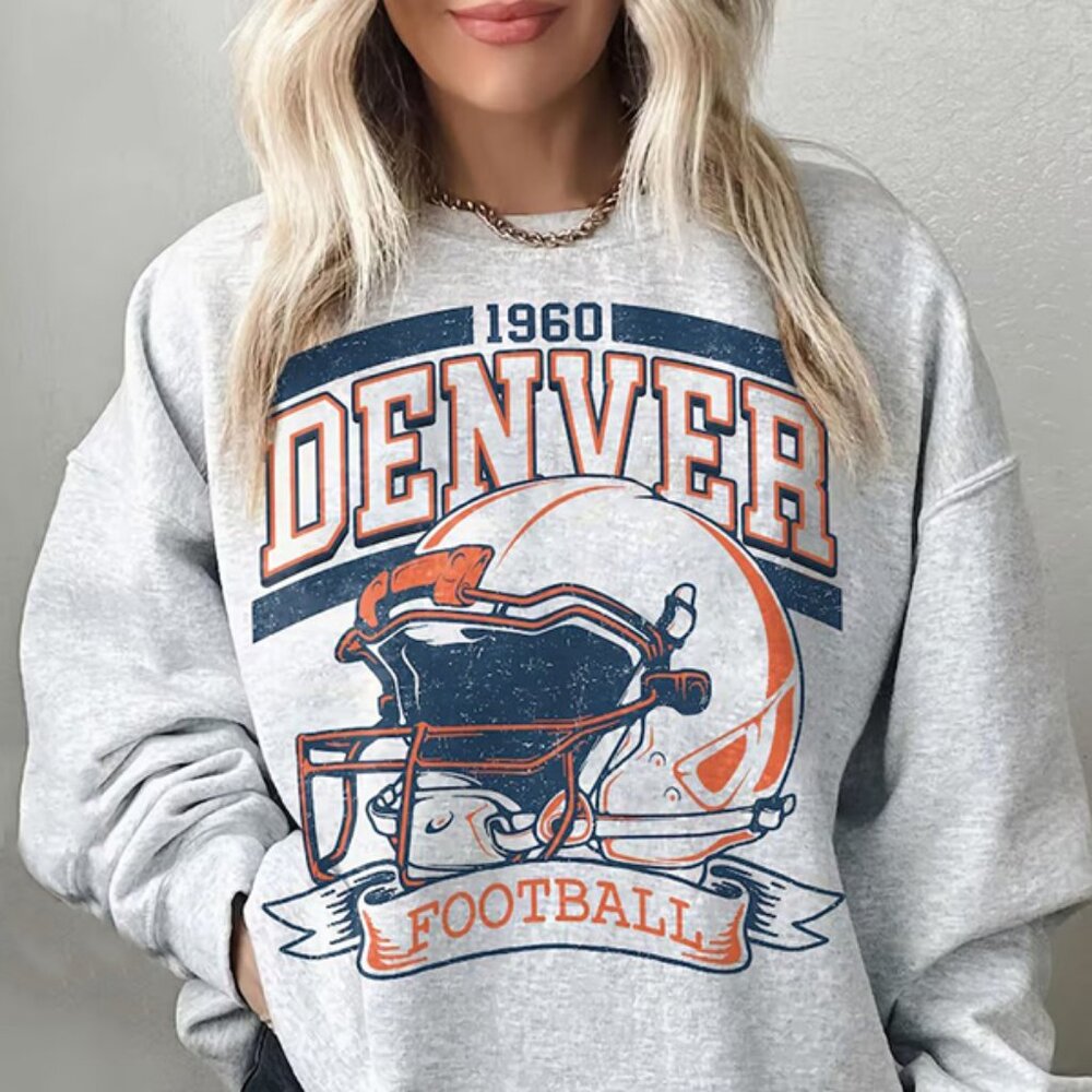 Vintage 90s Denver Football Sweatshirt – Retro Game Day Crewneck